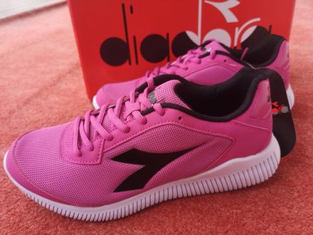 Diadora dámske tenisky veľkosť 41, 41
