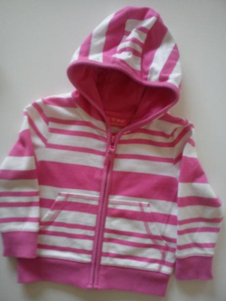 Pruzkovana mikinka z kolekcie print scene top stav, next,86