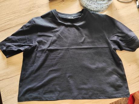 Crop top nový, 34 / 36