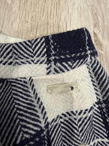 Sukna mayoral, mayoral,92