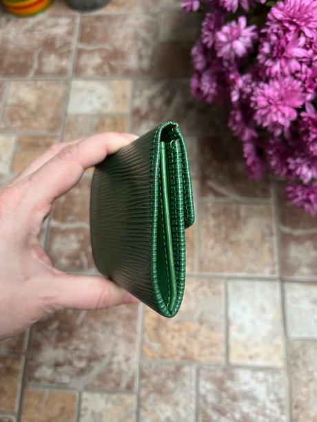 Louis vuitton epi leather peňaženka, louis vuitton