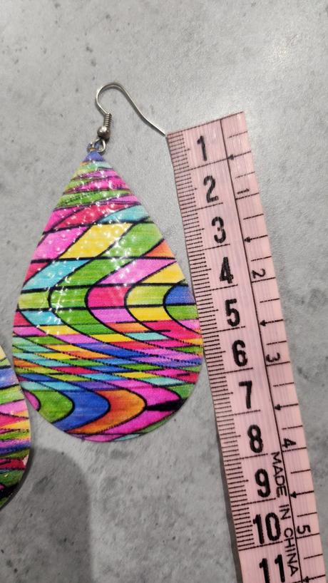 Výrazné visiace náušnice, 