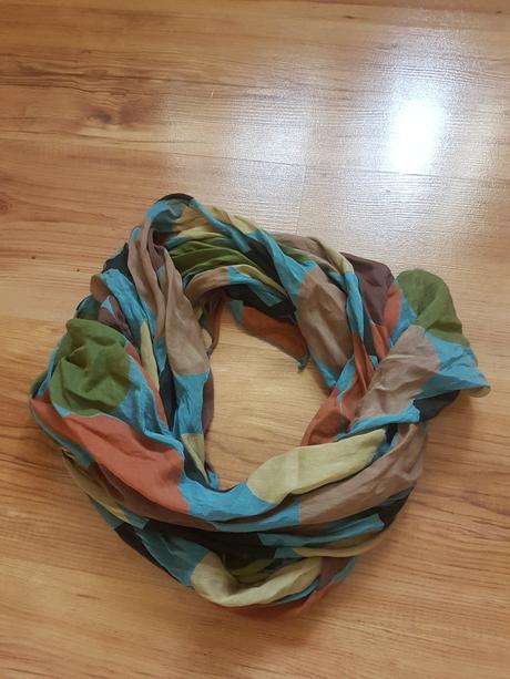 Ľahká šatka na krk, 