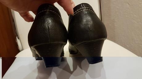 Cierne lodicky bata, baťa,40