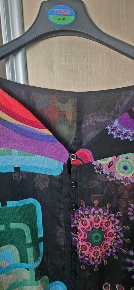 Lahucka buzka, desigual,m