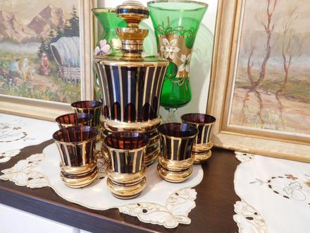 Karafa +6 pohárikov top top stav,, 