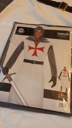 Kostým templár, 