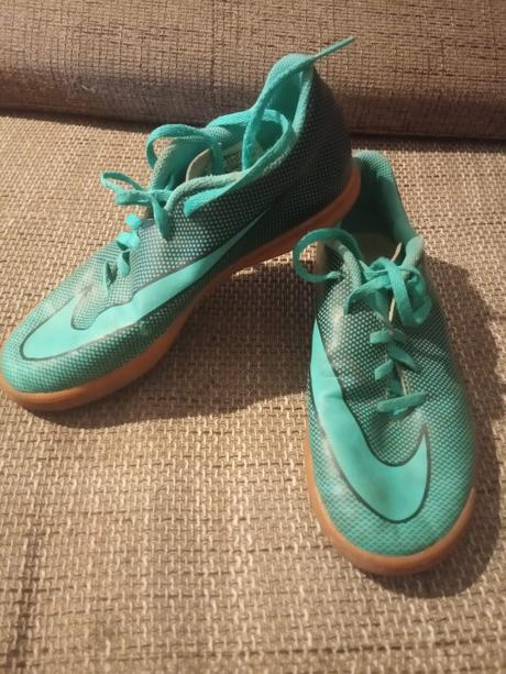Predám halovky nike, nike,37