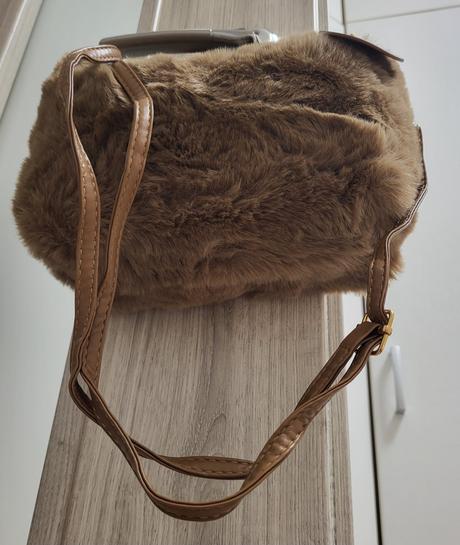Kožušinková kabelka - hnedá, 
