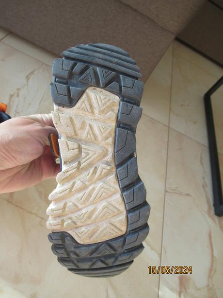 Botasky, tenisky, 29