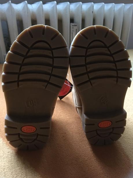 Nove topánky na zimy lugz, 23