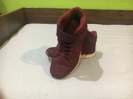 Dievčenské topánky, 31