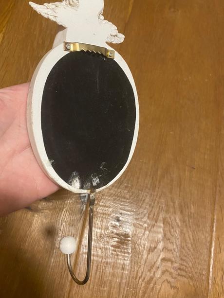 Anjelik cherub - zrkadielko + vešiačik v jednom,