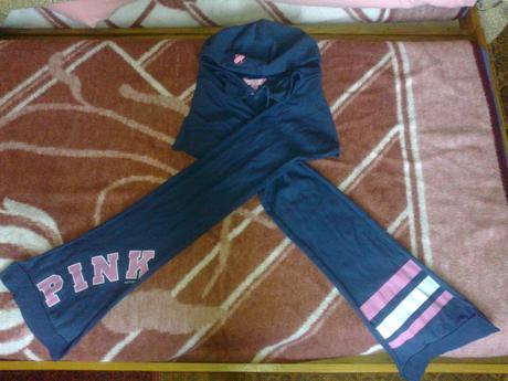 Sal s kapucnou victorias secret pink, s