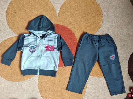 Detská tepláková súprava, 104