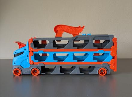 Hot wheels transportér ťahač,