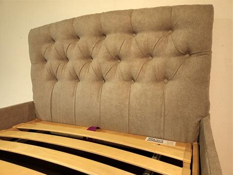 Posteľ s polohovacím roštom 90x200 vlastná vyroba, 