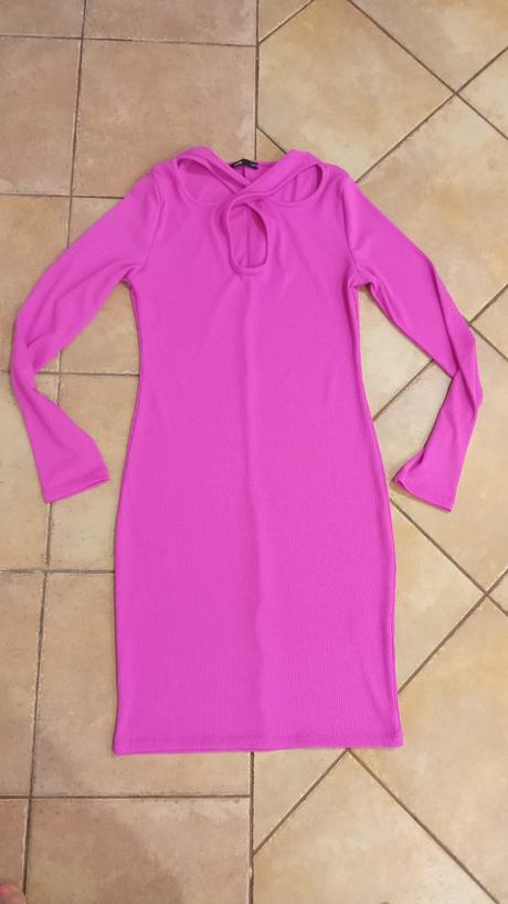 Krásne ružové šaty, sinsay,l