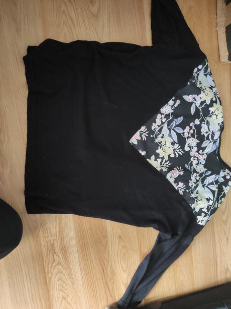 Svetrík, warehouse,s