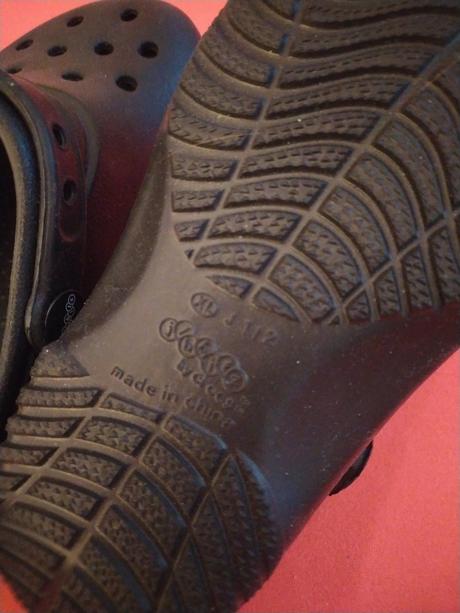 Crocs, crocs,32