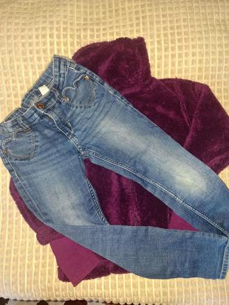 Rifle so srdiečkami + hrubá mikina, h&m,122