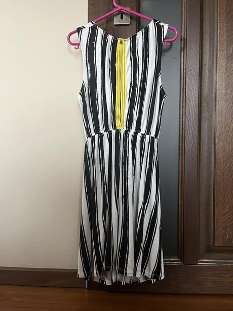 Letné šaty sisley, sisley,164