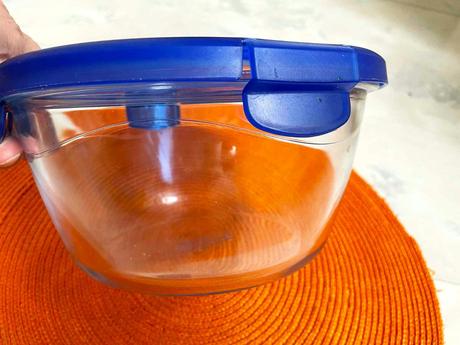 Misa z pyrexu s príklopom click/clack, 