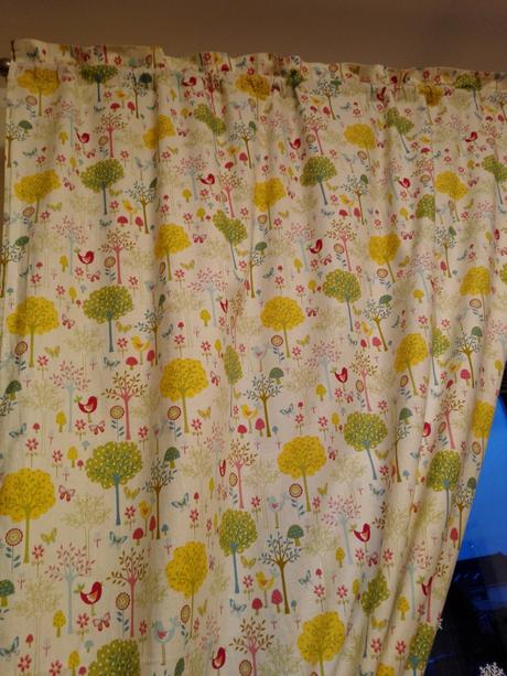 Kvalitne detske zavesy s vtacikmi, 