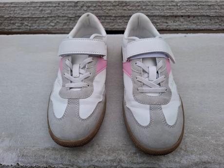 Predám baťa kožené tenisky veľ. 33, baťa,33