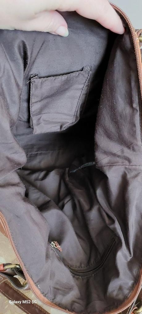 Veľká kabelka, next