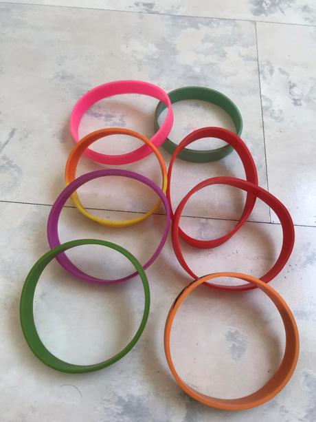 Gumené náramky 8 ks, 