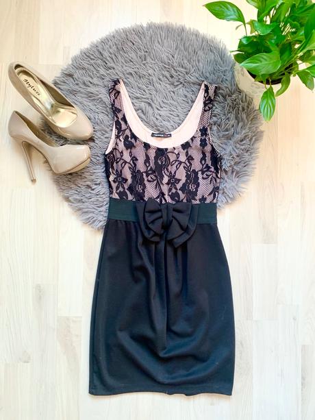 Čierne obtiahnuté šaty a čipkou a mašľou newyorker, fishbone,xs