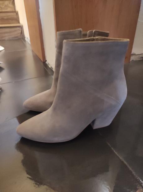 Kotníkové cizmy, 39