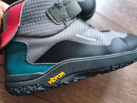 Členkové goratex barefoot topánky, primigi,31
