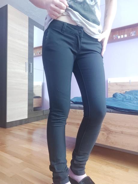 Čierne nohavice., dromedar,26