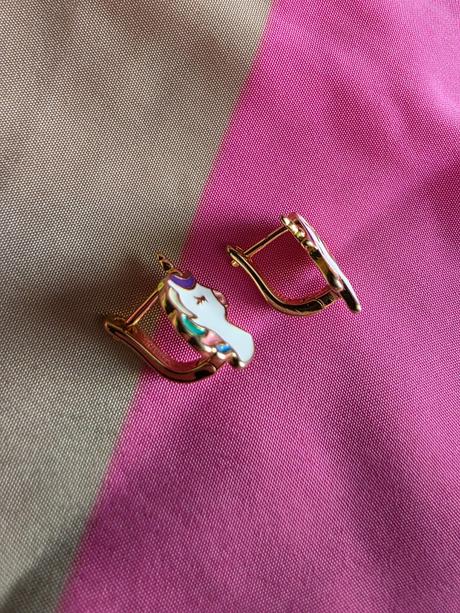 Strieborné náušnice jednorožec, 