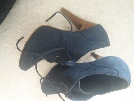 Clenkove boticky laura scot, 39