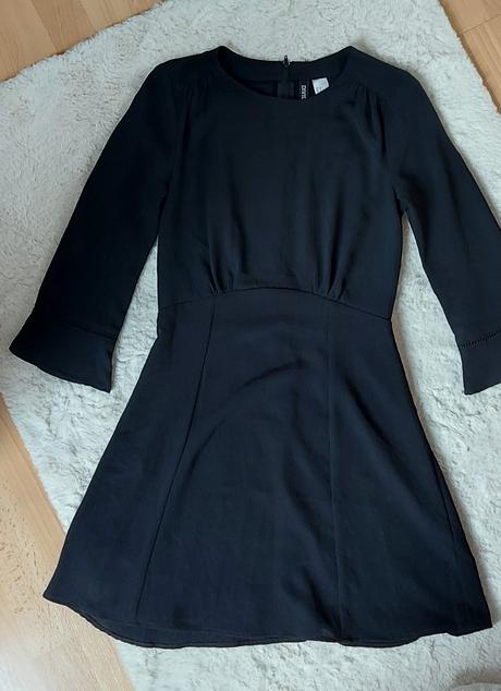 Čierne šaty, new yorker,34