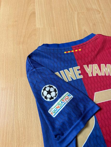 Dres lamine yamal, xs