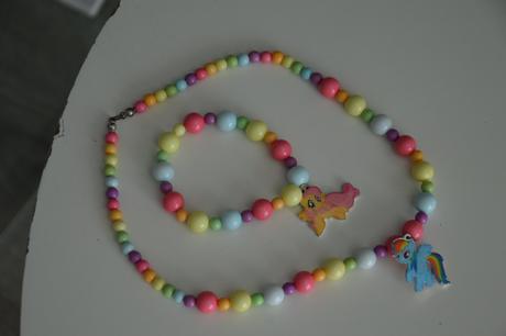 Pony náhrdelník a náramok, 