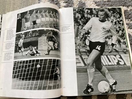 Fotbal to je hra (1987), 