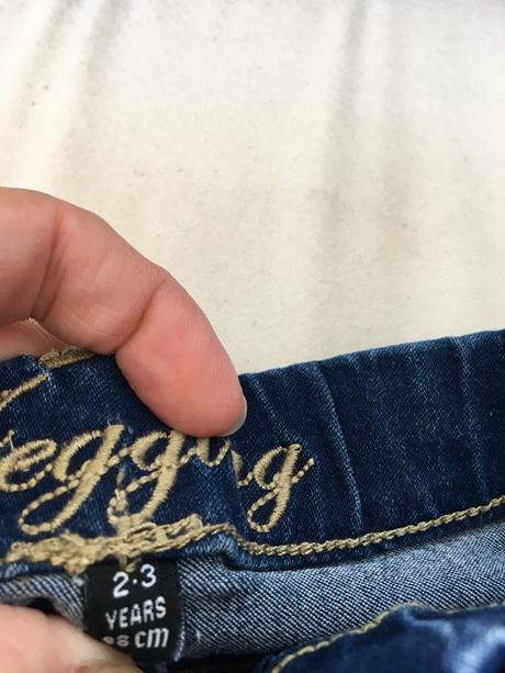 Jeggins, 98