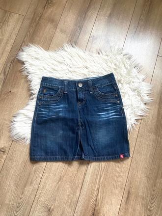 Sukña esprit, esprit,s