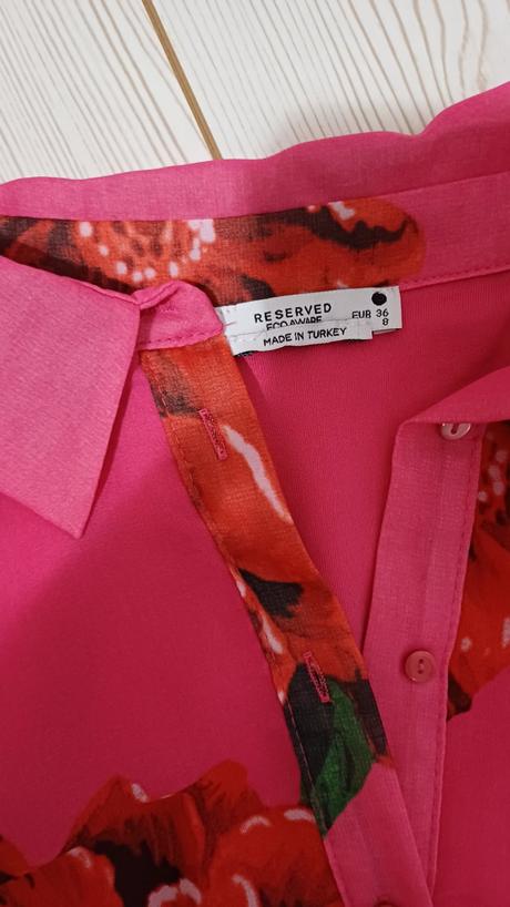 Kvetinové šaty, 36