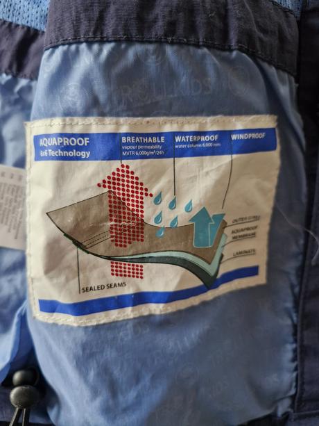 Nepremokavá bunda, trollkids,98