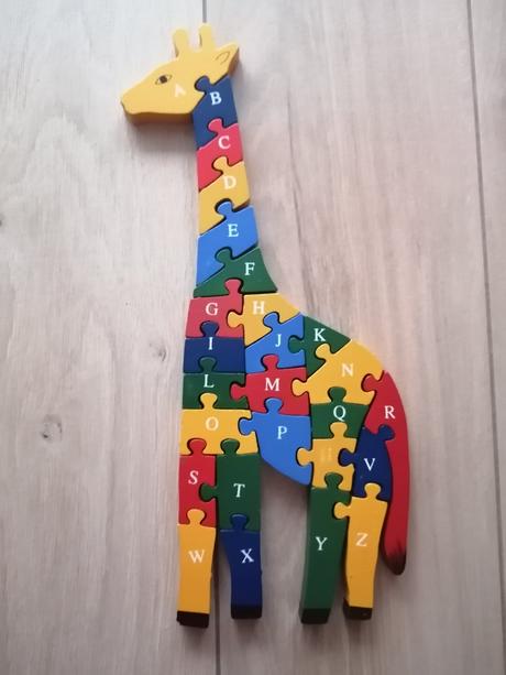 Drevené puzzle žirafa a motýľ, 