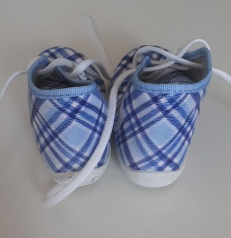 Papuče na šnurovanie 24, 24