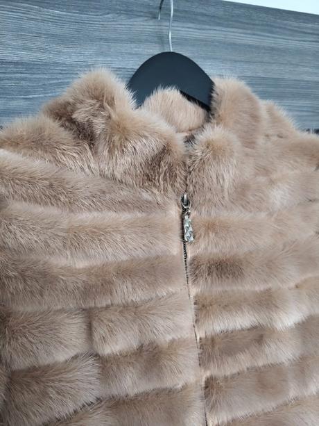 Norkovy kozustek, xs