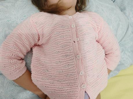 Svetrik krásny ručná praca, 92