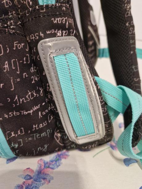 Skolska taska zn.topgal,